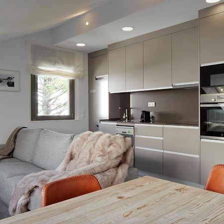 Irissa By Feelfree Rentals Naut Aran Exterior foto