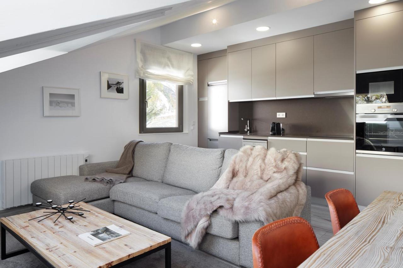 Irissa By Feelfree Rentals Naut Aran Exterior foto